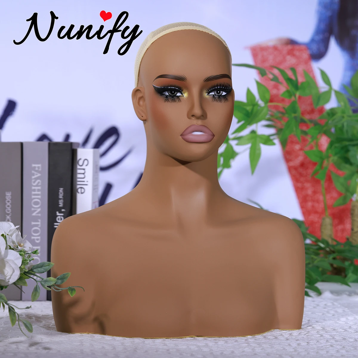 

Mannequin Head African Mannequin Wig Head With Mounting Hole For Display Wigs On Tripod Stand Golden Eye Makeup Manikin Head
