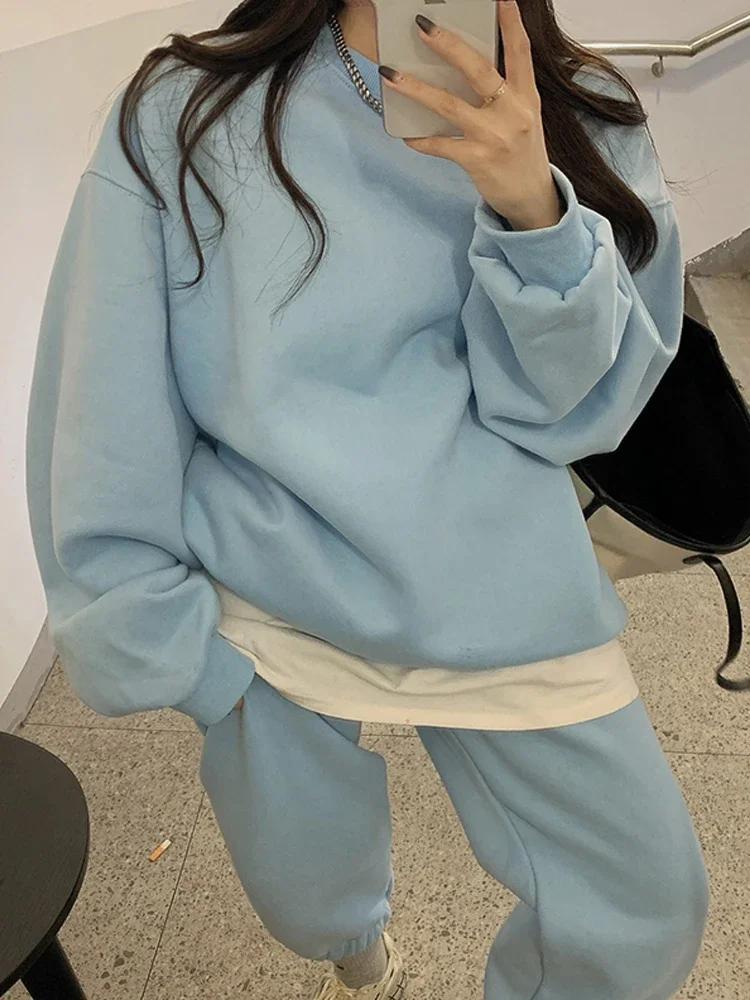 Winter Plus Velvet Tracksuit Women New Fashion Casual Two Piece Sets Woman Korean Loose Sweatshirts and Sweatpants