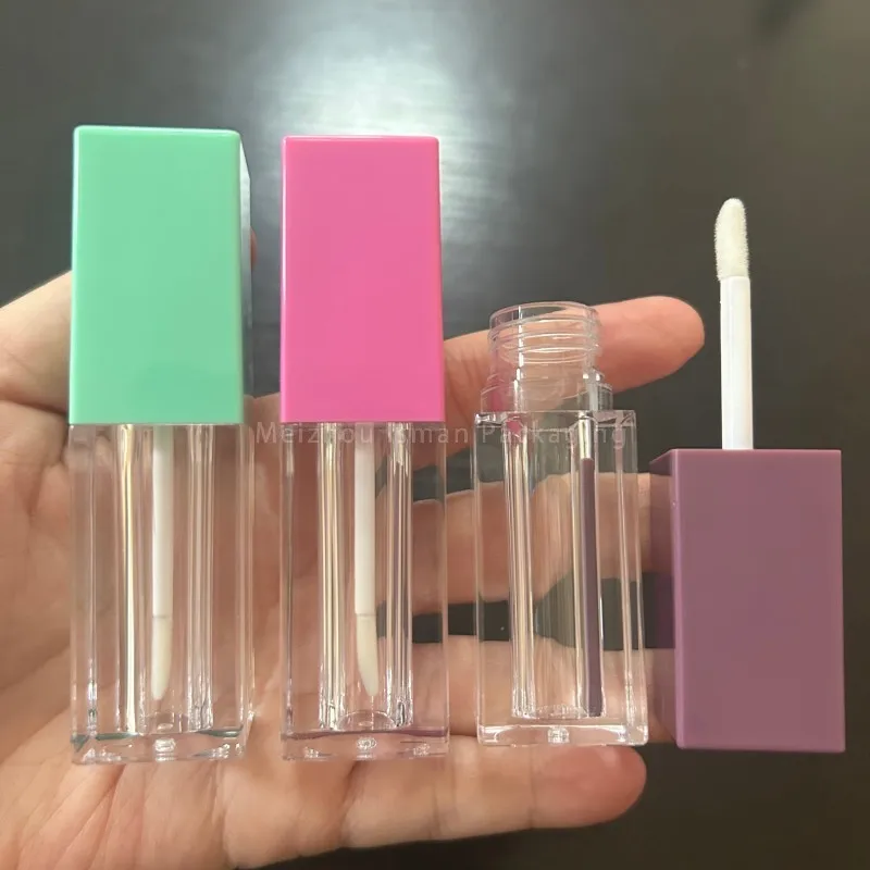 

50Pcs Hot Pink Green Top Private Label Lipgloss Tube Wholesale Square 5ml Clear Lip Gloss Tubes Packaging With Wand Brush