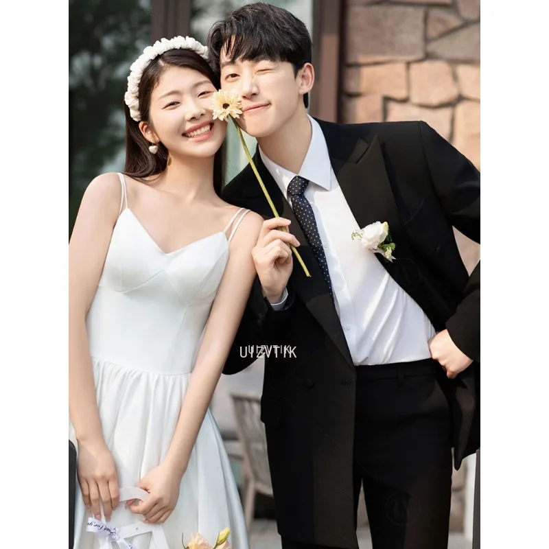 Prosta suknia ślubna bez ramiączek dla kobiet zdjęcia ślubne strzelać na zewnątrz 2025 Korea trawnik linia A satynowa tkanina letnia suknia ślubna