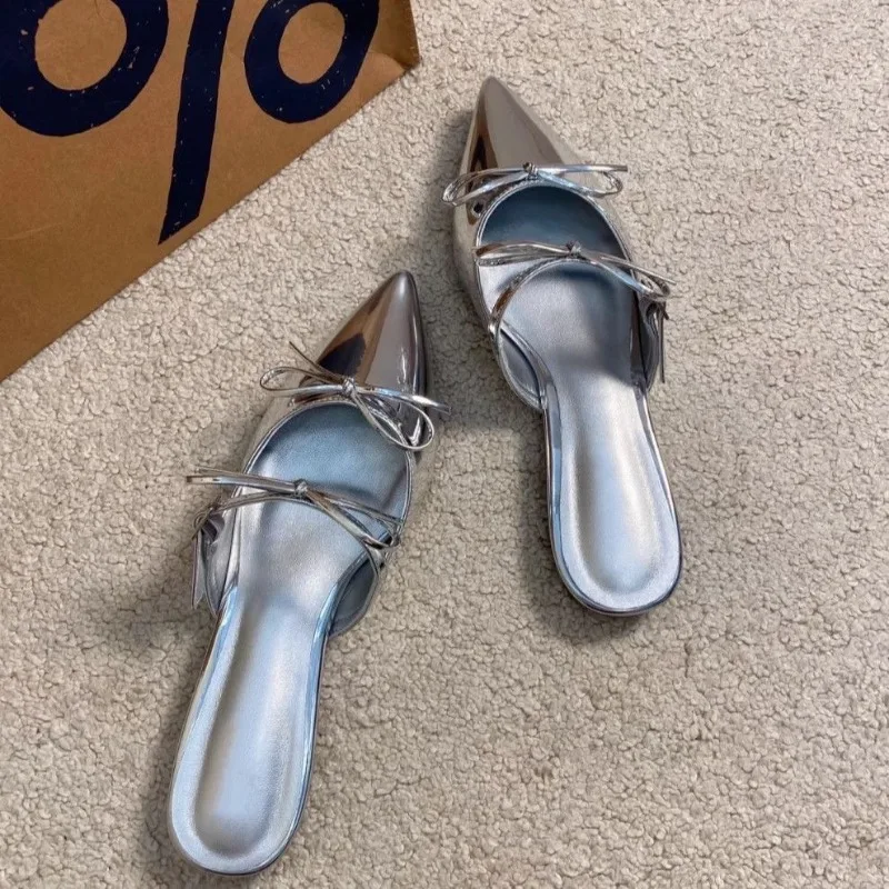 

Fashion Women's Sandals Comfortable Pointed Silver Slippers for Woman's Bright Diamond Square Buckle Rear Strap Bag Head Sandals