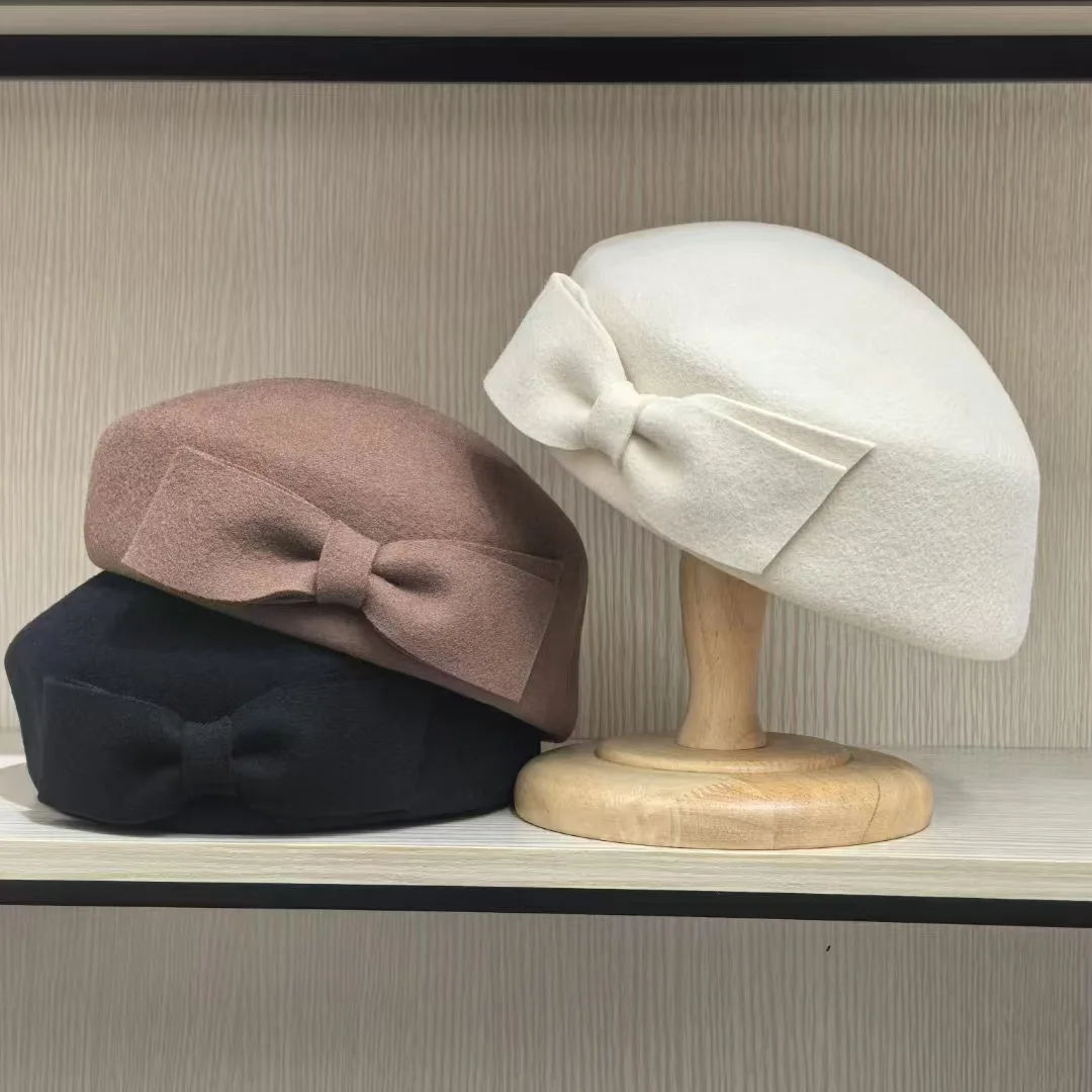 Styl Vintage kobiety zimowy wełniany kapelusz dekoracja z kokardką sukienka Fascinator wełniany Beret formalne damskie kapelusz kościelny nowy kapelusz odchylany