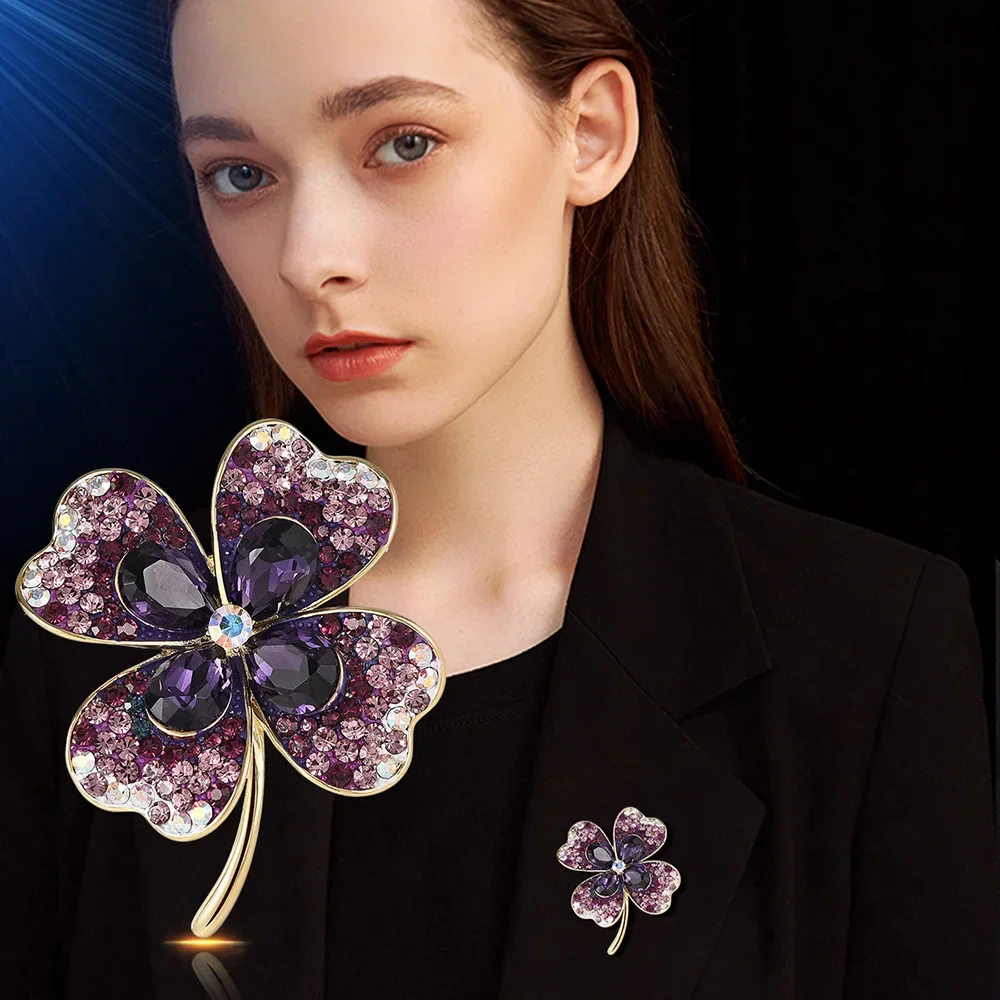 Four-leaf flower Exquisite Brooch for Women High-end Temperament Suit Accessories Pin Niche Design Party Office Coat Accessories