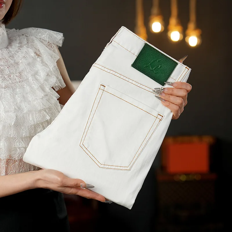 2025年夏新作 メンズ ホワイトジーンズ ライトラグジュアリー ハイエンド ビジネス カジュアル 多機能 ストレッチ スリムフィット 細身パンツ