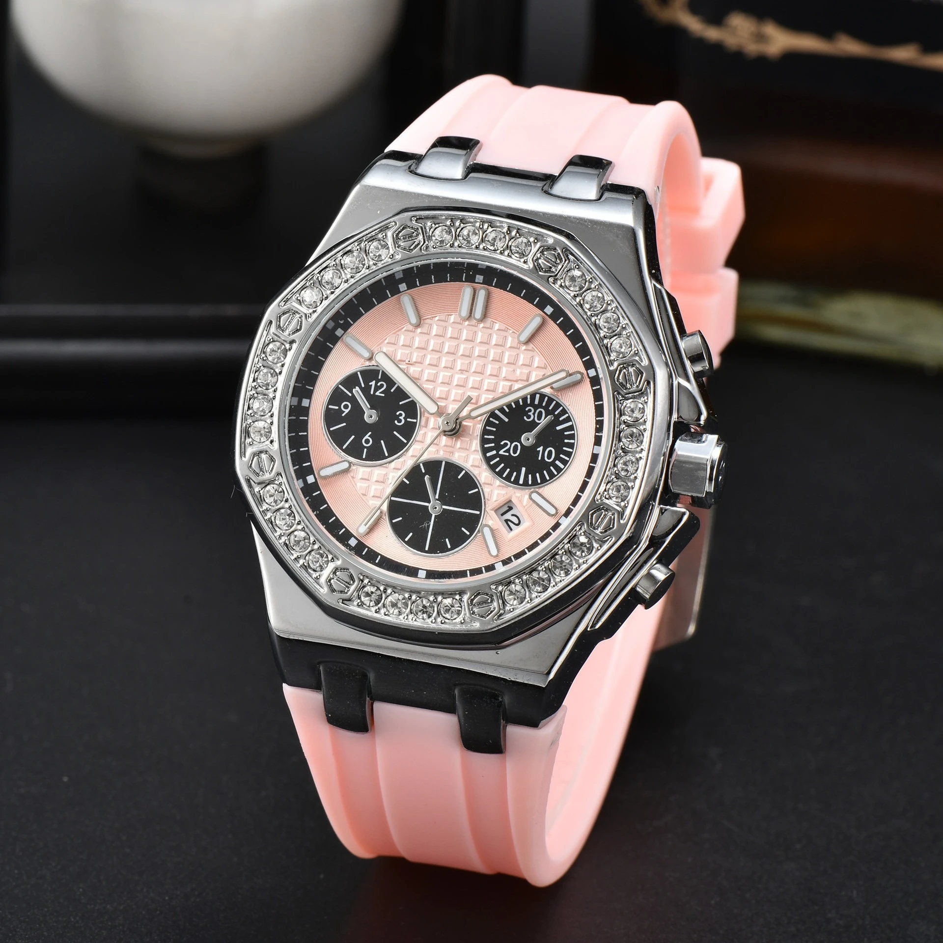New Designer Luxury Watch Women High End Quartz Movement Minimalist Fashion Casual Wristwatch Elegant Dress Watch High Quality