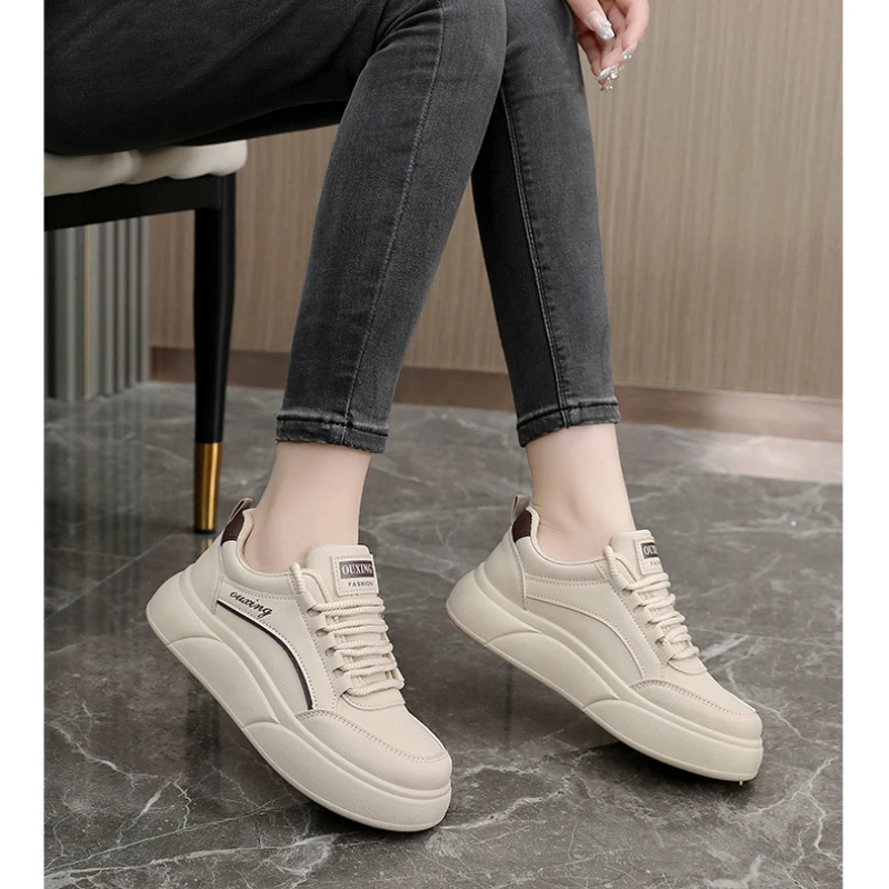 Little White Shoes Women's 2024 Spring New Korean Edition Instagram Trendy Versatile Fashion Thick Sole Comfortable Casual Shoes