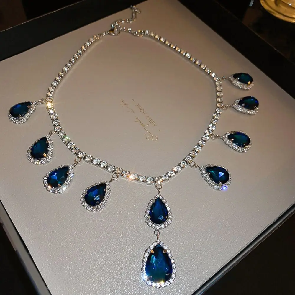 French Water Drop Blue Earrings Necklace Set Niche Design Classic Clavicle Chain Light Luxury Jewelry image 4