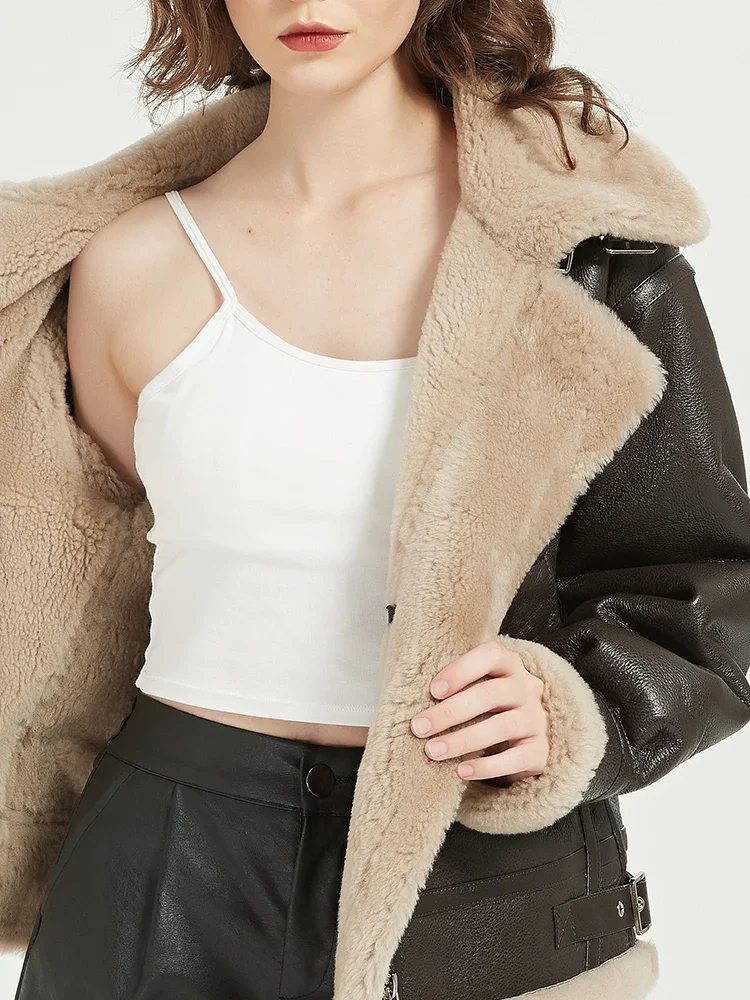 Vera lana di agnello cappotto di pelliccia femminile 2023 inverno nuova giacca da moto in vera pelle marrone Shearling soprabito abbigliamento donna