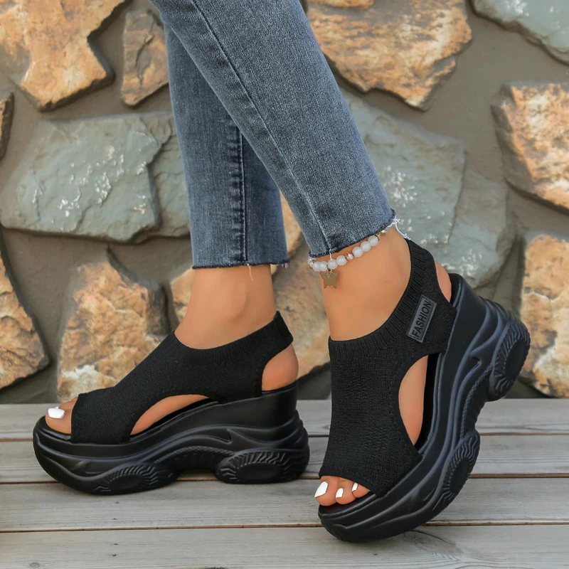 Neue Sommerliche Modische Bequeme Leichte Damen Rutschfeste Dicksohlige Offene Zehen Casual Sportschuhe Römische Plateau-Sandalen