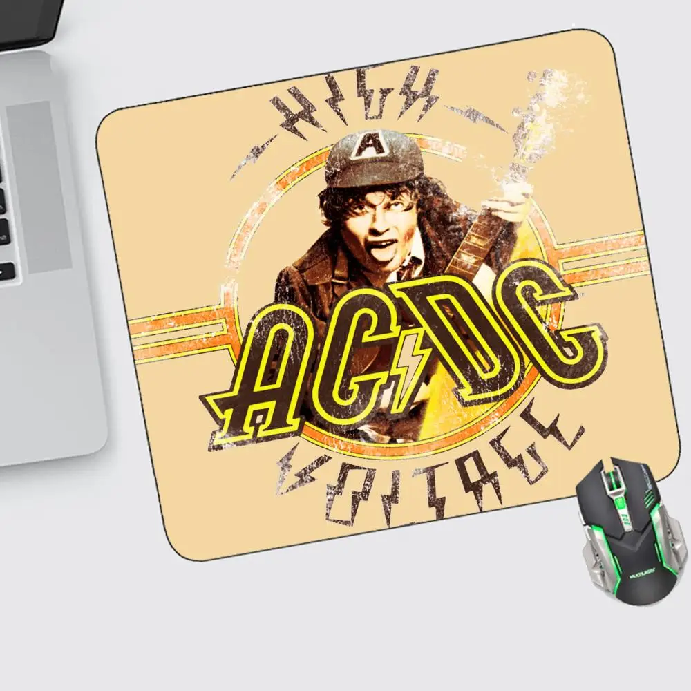 

Коврик для мыши Rock Band A-AC DC, маленькие игровые аксессуары, клавиатура, компьютерный офисный настольный коврик, нескользящий резиновый коврик для мыши для ПК, геймера