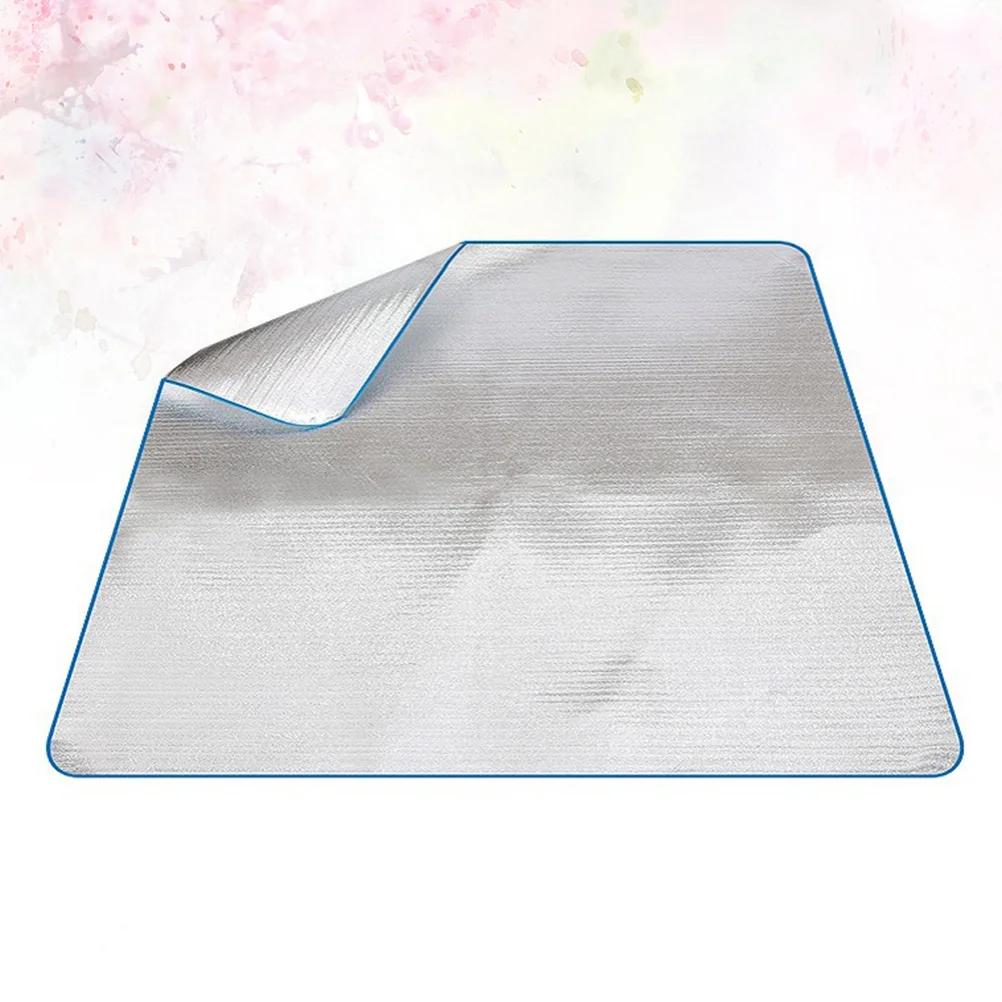 Przenośna Wodoodporna Mata Piknikowa Dwustronna z Folii Aluminiowej Poduszka Outdoorowa Wytrzymała Praktyczna Mata 220x220cm Poduszka z Folii Aluminiowej