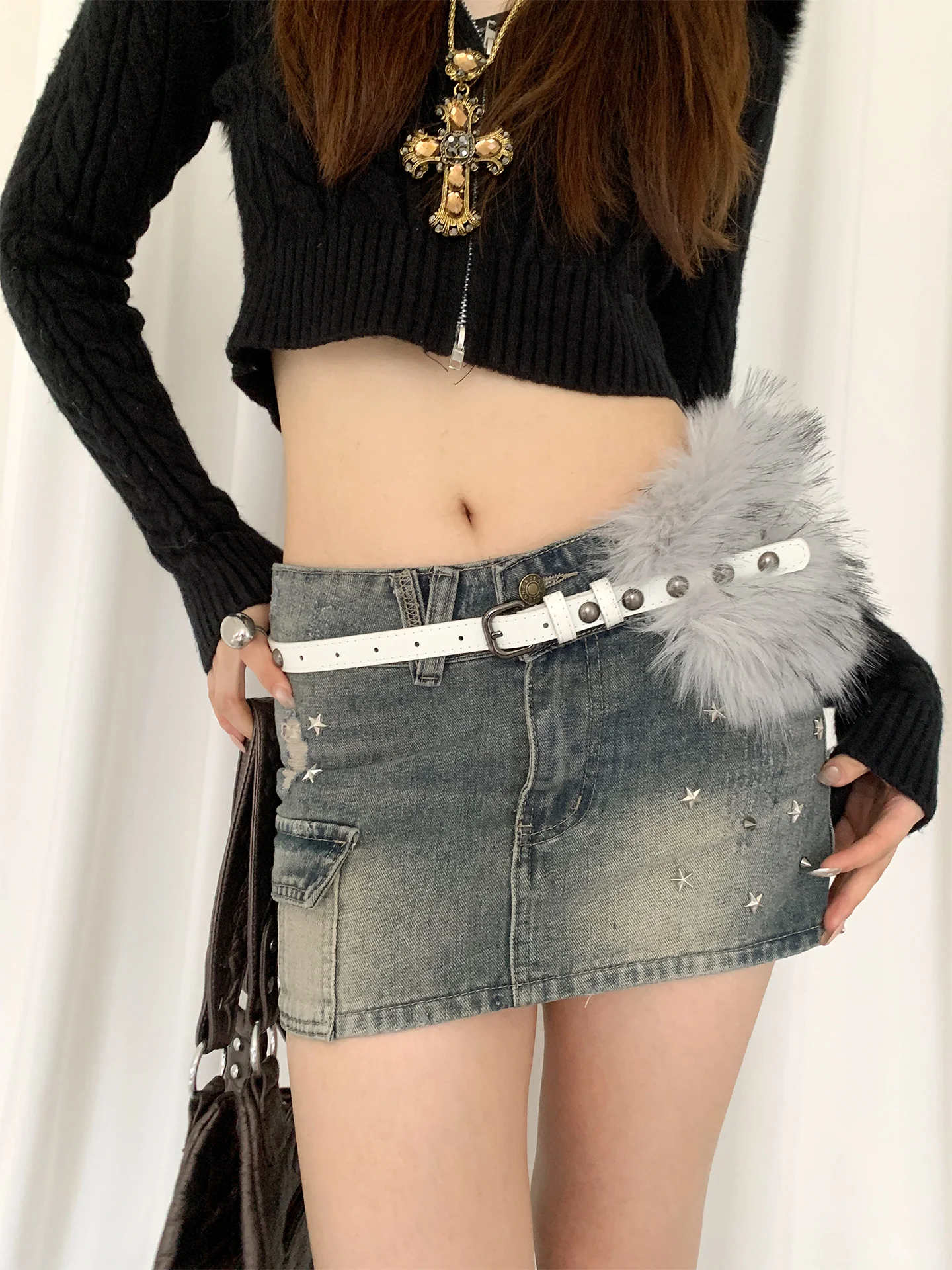 Heavy Industrial Punk Style Rivet Fur Patchwork Belt For Women With A Unique Sense Of Design And Fashion Thin Leather Belt