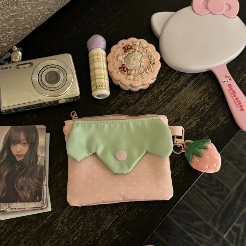 Ins Cute Double Layer Strawberry Card Holder Portable Student ID Badge CaseSweet Multifunctional Lipstick Organizer Mini Pouch
