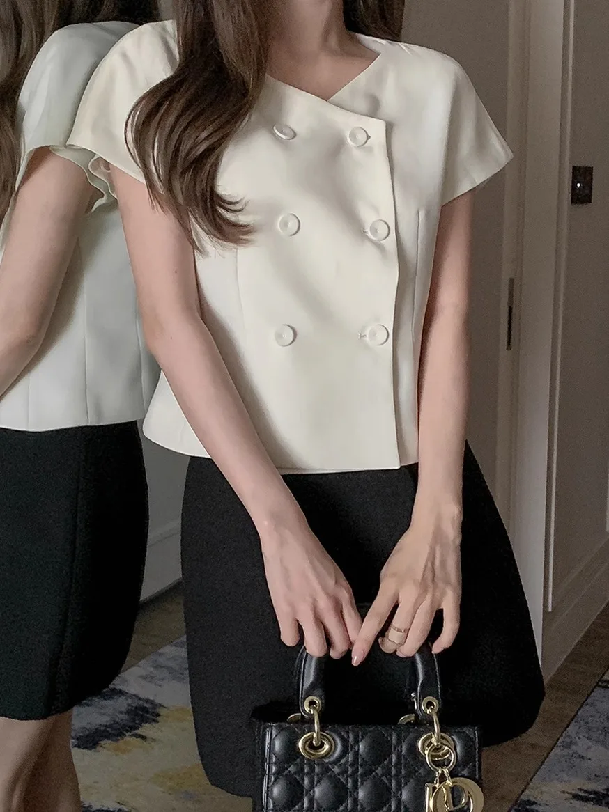 

Ele ort Sve Waist-Cinched Jaet Women's Faion Commute Sle V-Ne Button Detail Slimming Chic Top Summer 2025