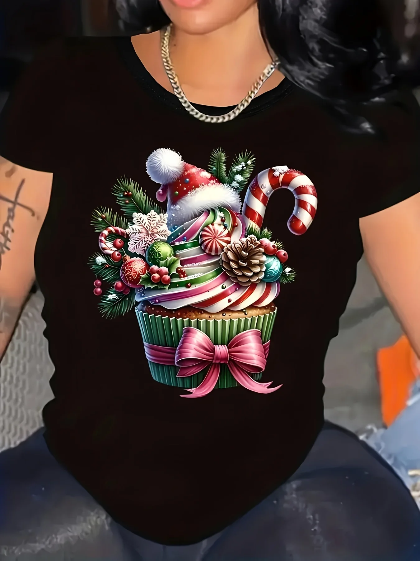 Casual Comfortable Holiday Themed Design with Santa Hat Candy Canes Christmas Shirts Kids Tshirt Men's Shirts Women Y2k t-shirts