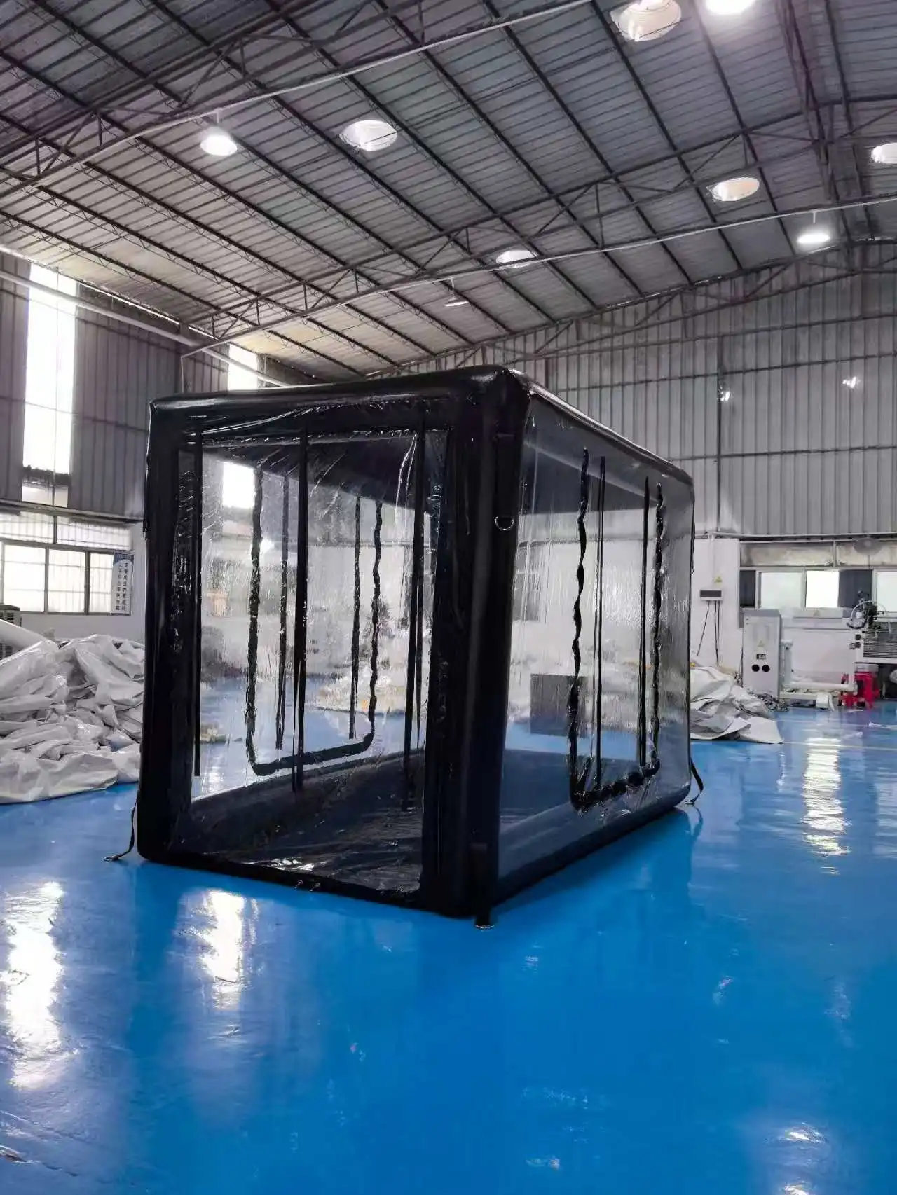 Luftdichte aufblasbare Autoabdeckungskapsel, tragbares Garagenzelt, 8,20 x 5,25 x 5,91 Fuß