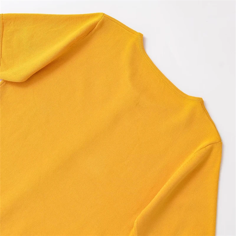 KEYANKETIAN Letnia Nowa Damska Krótki Rękaw Okrągły Dekolt Jednorzędowy Dzianinowy Kardigan Prosta Kurtka Damska