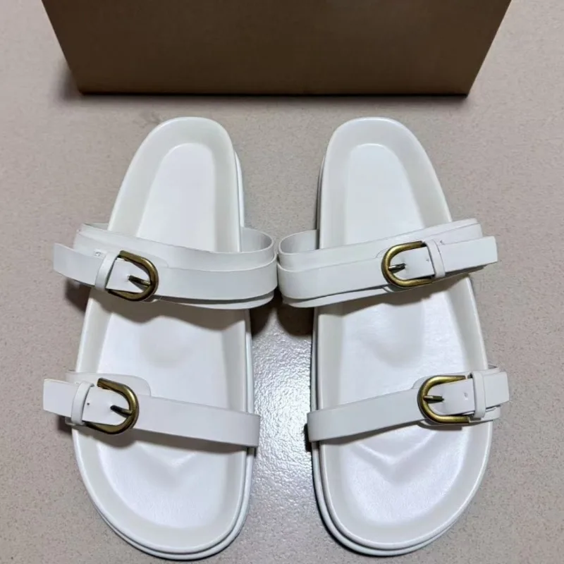 

Мягкие кожаные сандалии на плоской подошве для женщин, модные дизайнерские летние дизайнерские пляжные туфли с металлическим ремешком и открытым носком, нескользящая женская пляжная обувь на толстой подошве