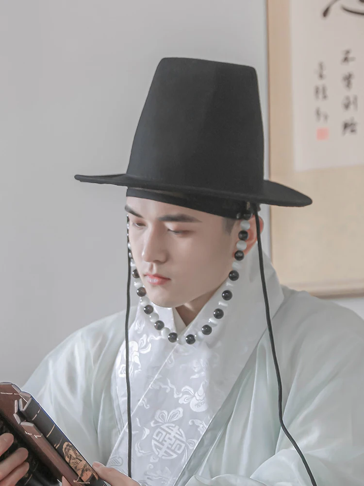 Chapeau de la dynastie Ming Chapeau Hanfu Chapeau haut-de-forme avec perles et sans plumes