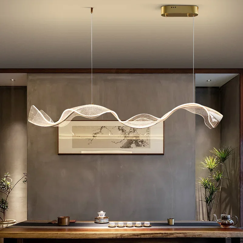 Lampe LED Suspendue en Acrylique Noir, Design Nordique Ondulé, Luminaire Décoratif d\'Nik, Idéal pour une Table, une Salle à Manger, une Cuisine ou