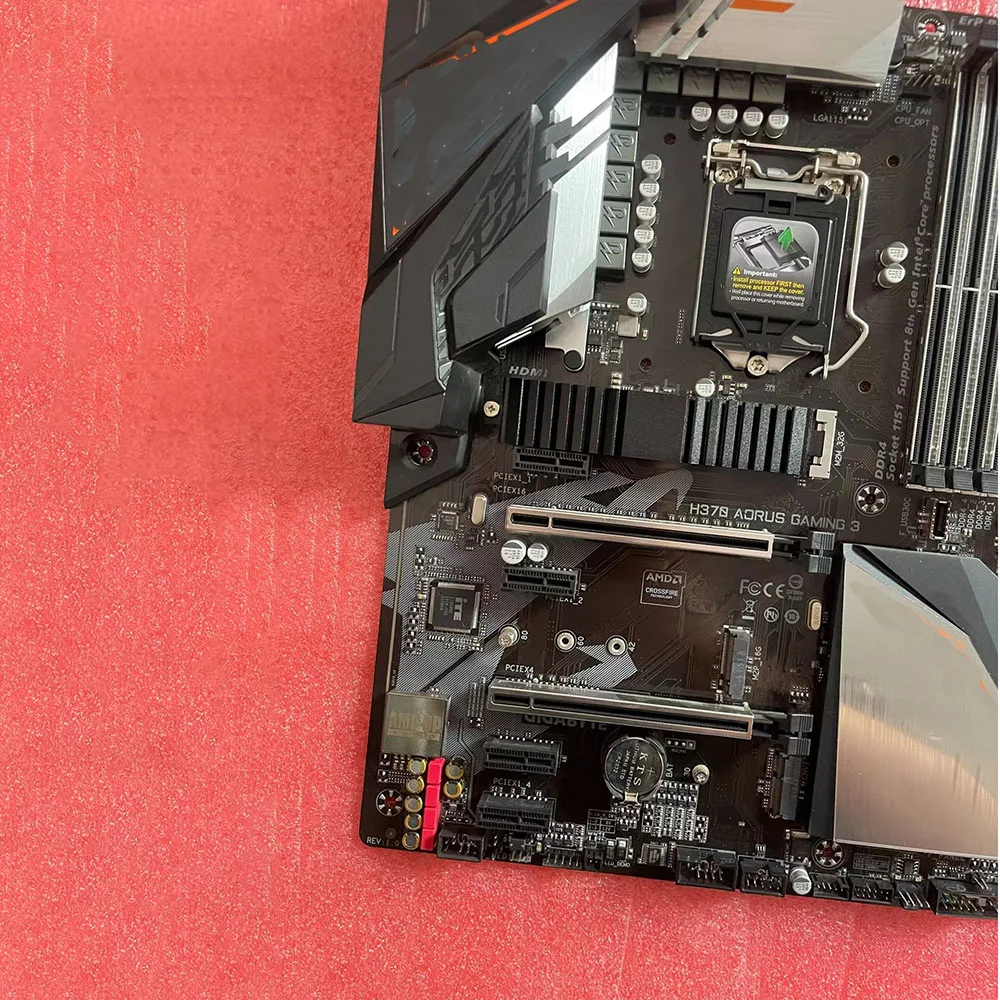 اللوحة الأم H370 DDR4 PCIE3.0 6XSATA M.2 HDMI + DVI-D + DP H370 AORUS GAMING 3