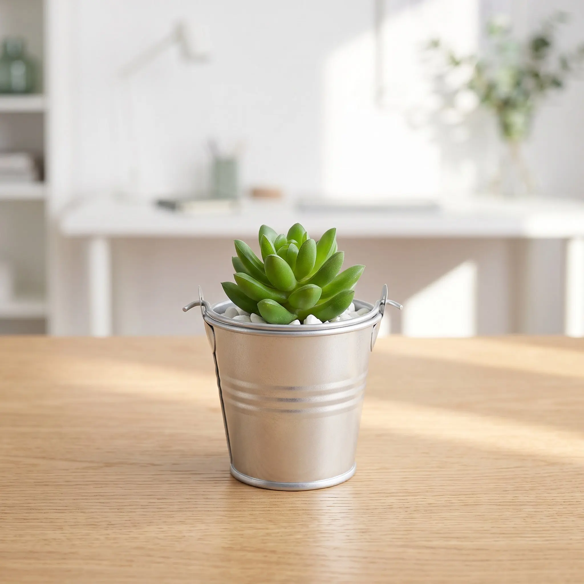 Metal Flower Bucket Vintage Portable Round Planter Decorative Flowerpot for Desktop Garden Home Decor