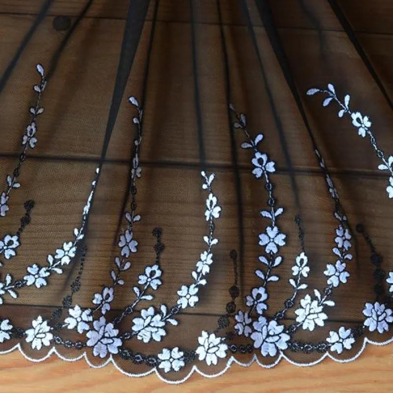 Accesorios de encaje de alta calidad, parte inferior del hilo negro, encaje bordado de gasa blanca, 18 centímetros de ancho H1802