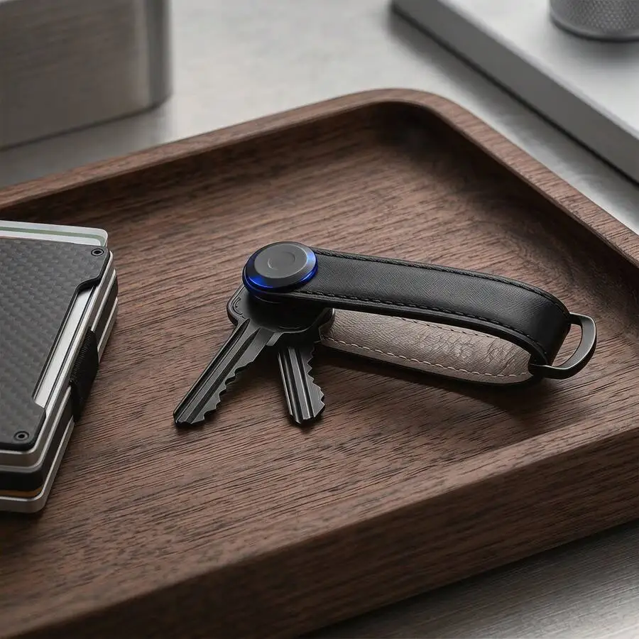 

Minimalist Leather Key Organizer Compact Silent Keychain For Adults