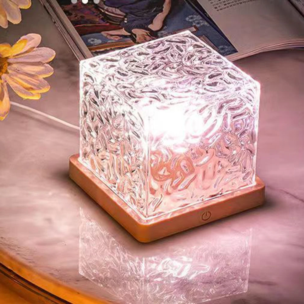 Flame Crystal Lamp 6 Colors Rotating Water Ripple Small Night Lamp Water Ripple Cube Night Light for Living Room Study Bedroom