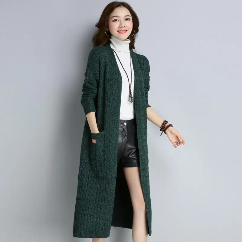 Autumn and winter new loose slimming mid length knitted jacket fashionable solid color long sleeved sweater cardigan outer outfi