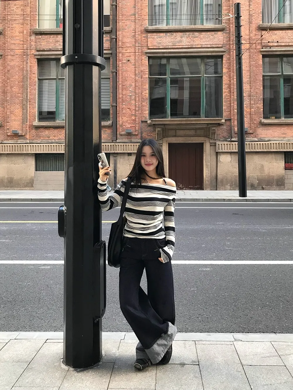 เสื้อซับในผู้หญิงไซส์ใหญ่ 300 ปอนด์ แบบยาว ลายทาง ช่วยกระชับสัดส่วน สไตล์เกาหลี แฟชั่นสำหรับใส่ทำงาน ฤดูใบไม้ร่วง 2025