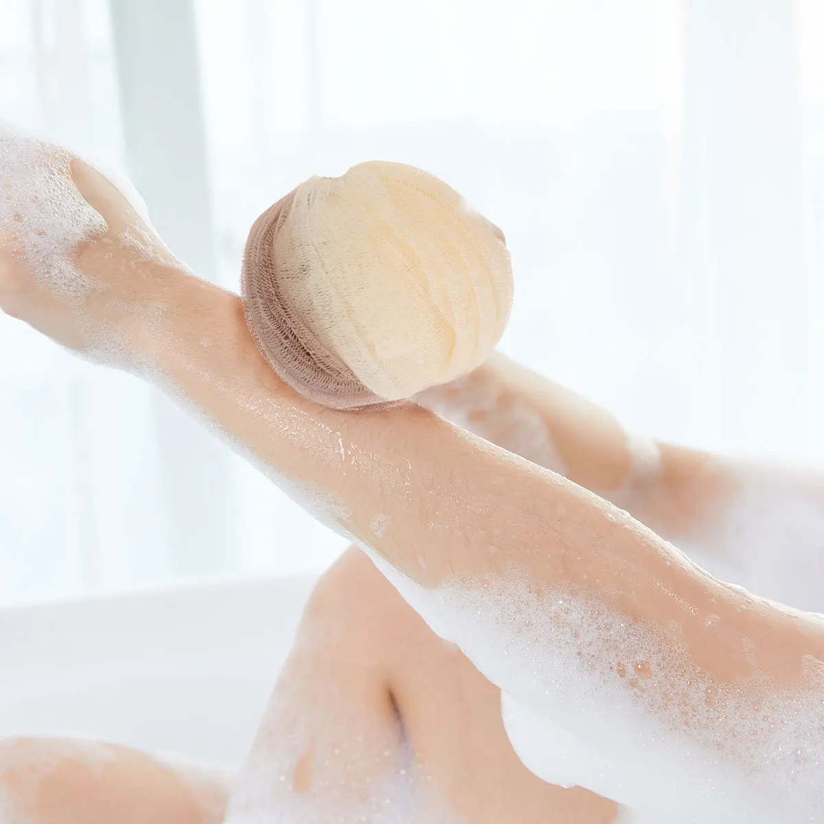 

2Pcs Shower Ball Bath Scrubber Mesh Cleaner Soft Body Sponge for Spa Shower Poufs Bathing Accessories Bath Scrubber