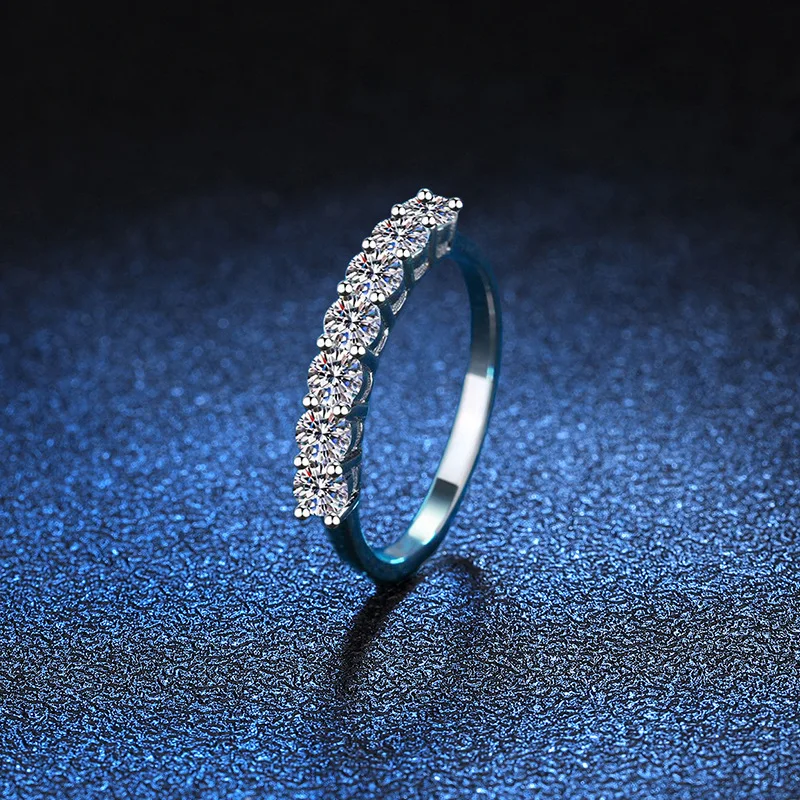 

D Color Moissanite Ring Light Luxury Starlight Row Ring Princess Seven Rows of Diamonds Seiko Model Women’s Platinum PT950 Mark