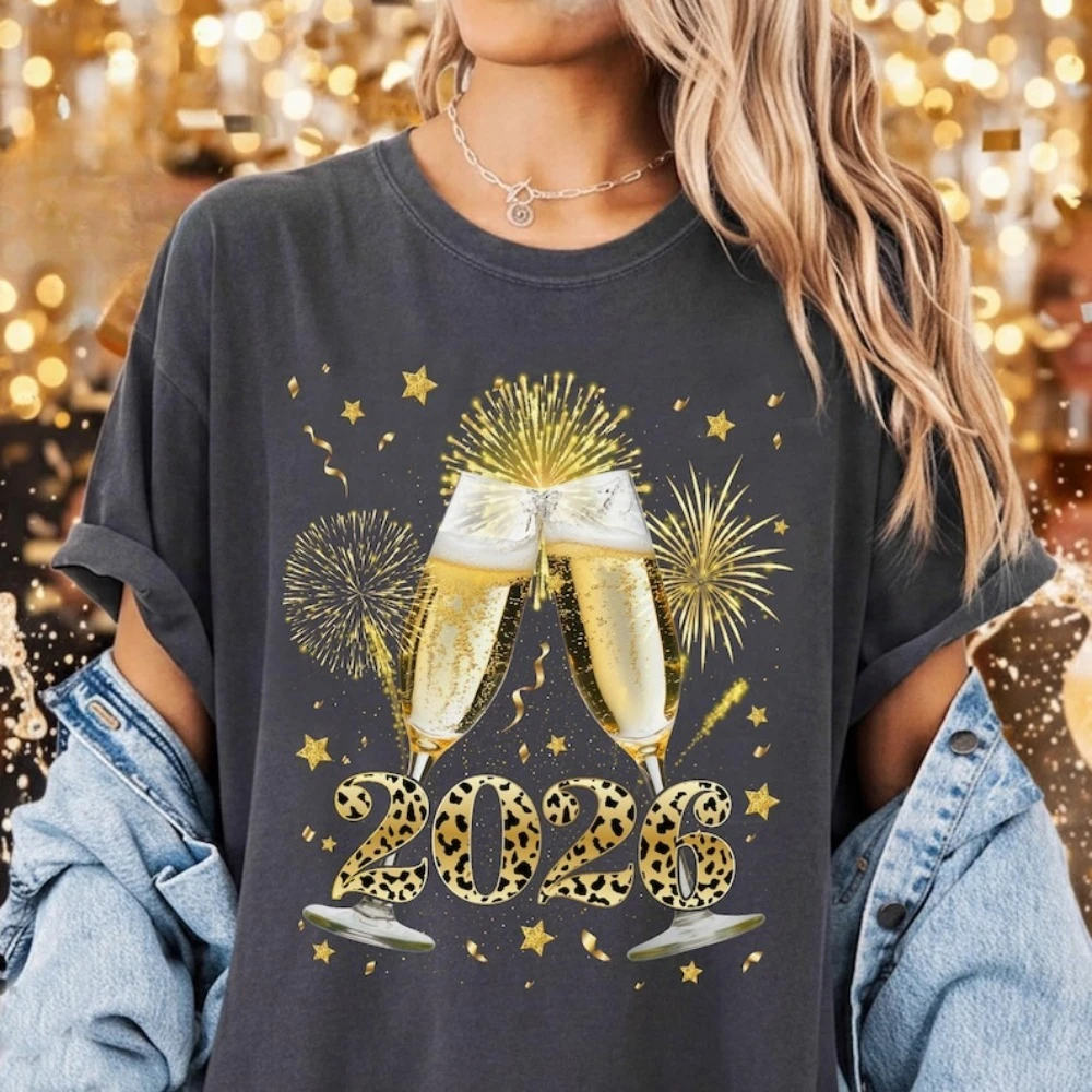 

2026 Cheers! Happy New Year T-shirt Party Hello New Year Sweatshirt New Year Outfit Christmas Party Shirt Streetwear Men Women