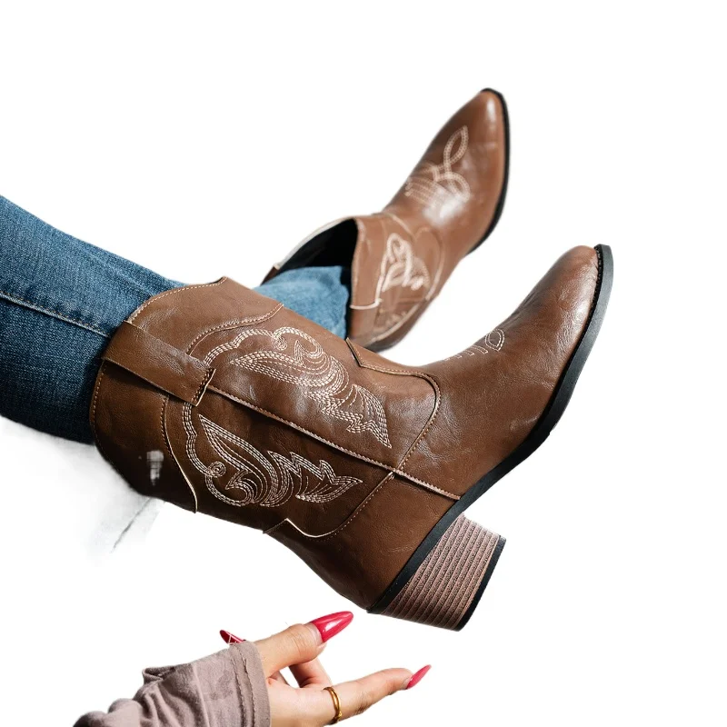 2026 Retro Embroidered Western Cowboy Short Boots Knight Boots Pointed Toe Medium Heel Waterproof Anti-slip Boots Size 36-43