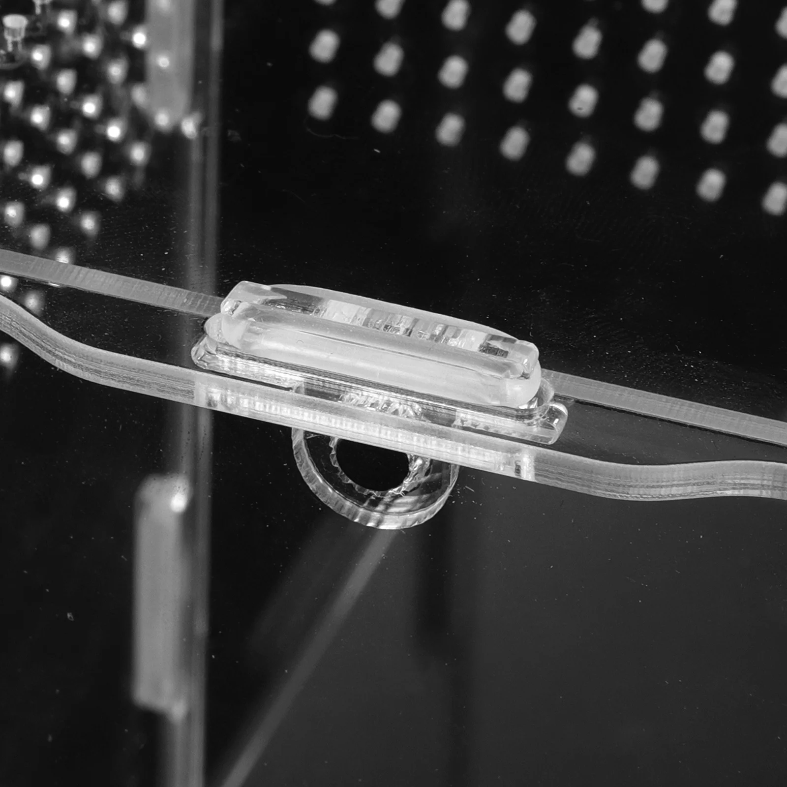 

Transparent Acrylic Reptile Feeding Box Durable Breeding Habitat Container for Small Animals Spiders Frogs Reptile Feeding Box