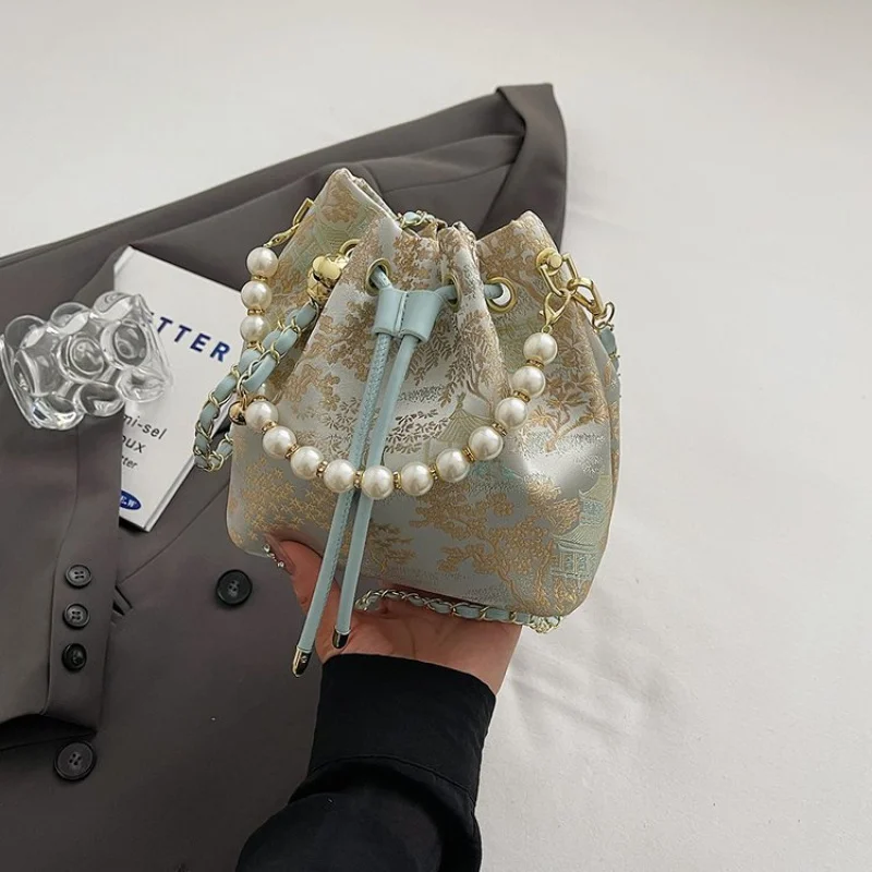 

Кошелек Fashion-Forward Messenger — модная сумка через плечо с винтажным шармом и большой вместительностью