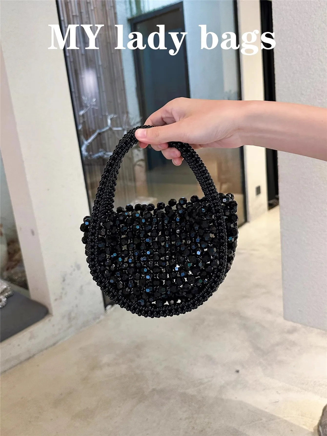 

Shiny Beads Beading Circular Bag Beads Beaded Woven Handmade Women Handbag Fashion Clutch Purse Female Casual Bag Shoulder Bag