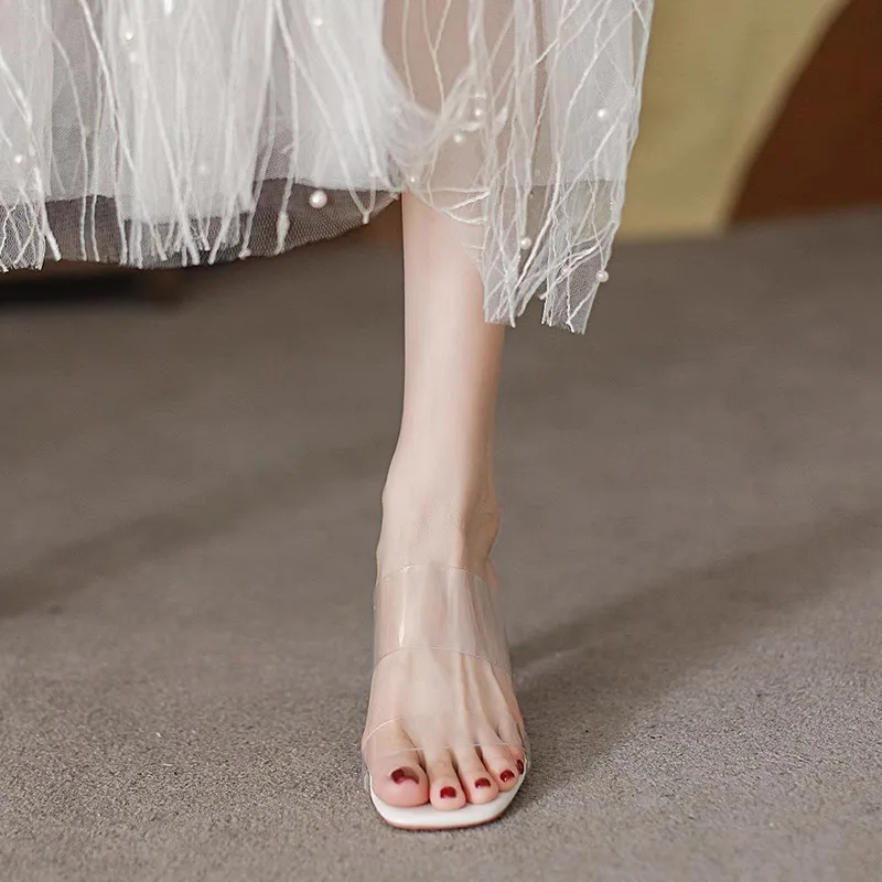 أحذية شباشب شفافة بكعب رفيع للنساء شرائح فاخرة بكعب البغال شباشب جيلي ميد 2025 مصممة بريق عالي #2