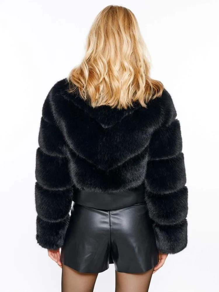 DEAT Fashion Women Imitation Fox Fur Splicing Jacket Stand Collar Loose Zipper Long Sleeves Short Coat Winter 2024 New 7AB5025