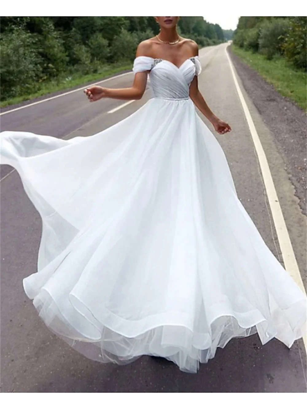 

Трапециевидные Свадебные платья с открытыми плечами, со шлейфом, строгий рукав, роскошный стиль, с рюшами и кристаллами, 2022