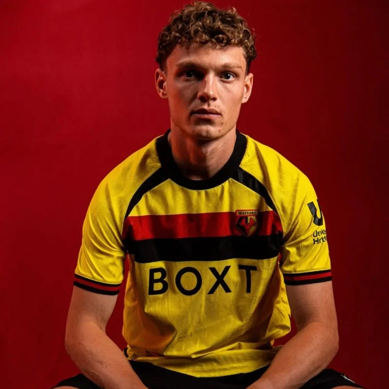 Neue 2026-27 Saison Watford FC Heim- & Auswärtstrikots – Stylisches, schnelltrocknendes, atmungsaktives Sport-T-Shirt für Herren – Familien-Matching – Detail 4