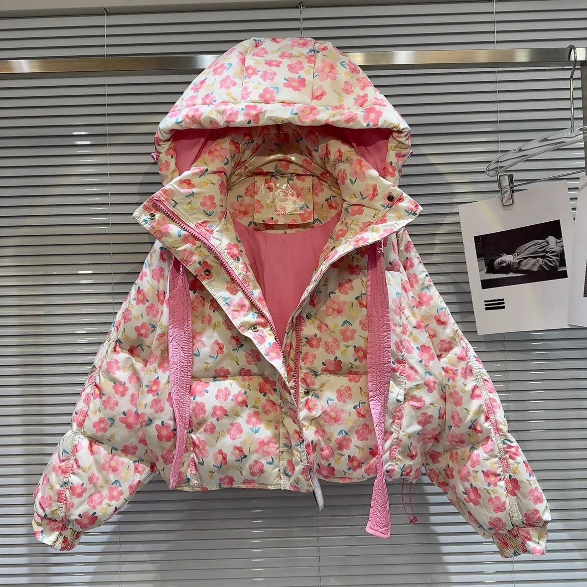 New Autumn Winter Age Reduction Hooded Down Jacket Cute Flowers Printing Long Sleeve Parkas Warm Casual White Duck Down Coat