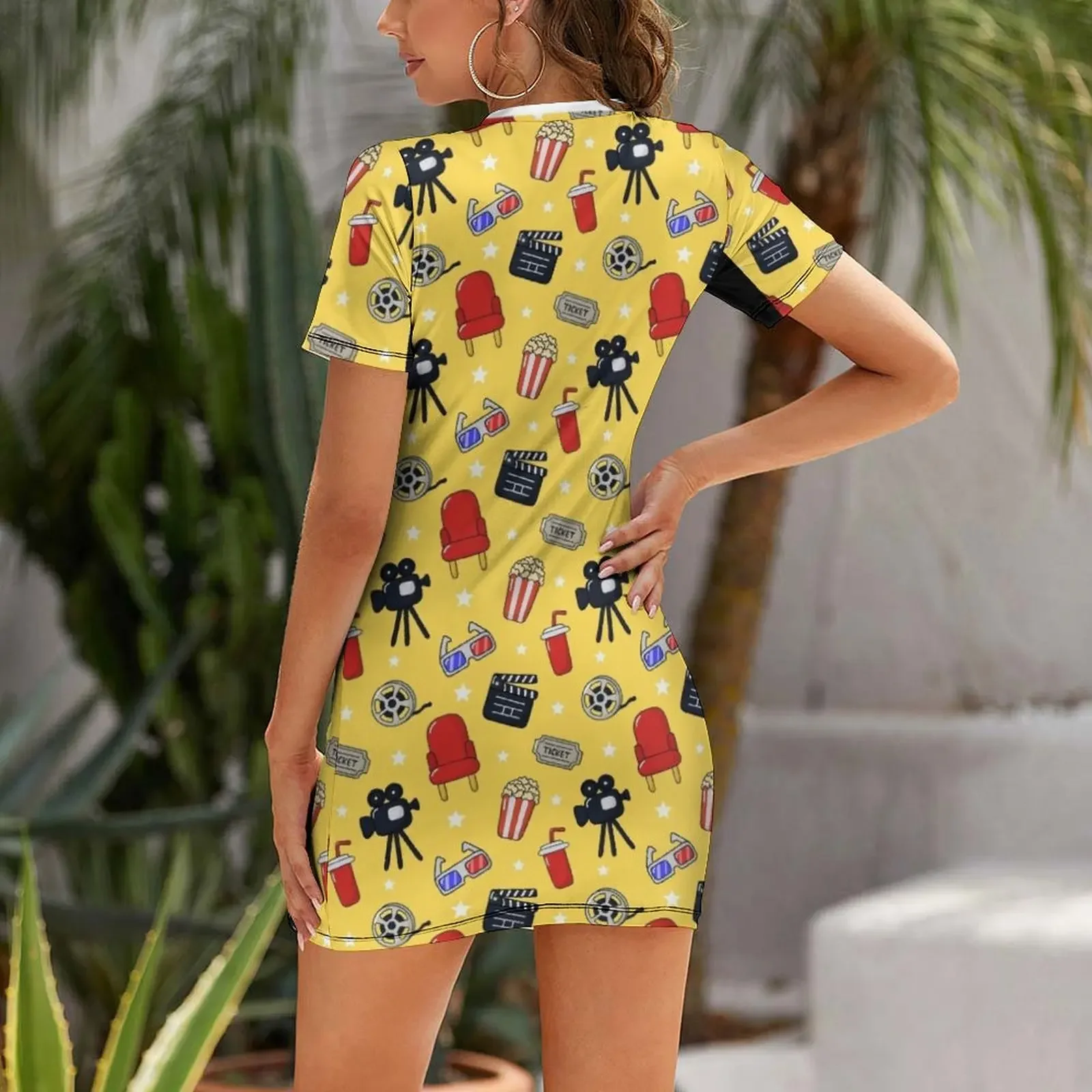 ชุดเดรสแขนสั้นลายภาพยนตร์ตลกๆ สำหรับผู้หญิง ชุดเดรสยาวสำหรับงานพรอม ฤดูร้อน 2025