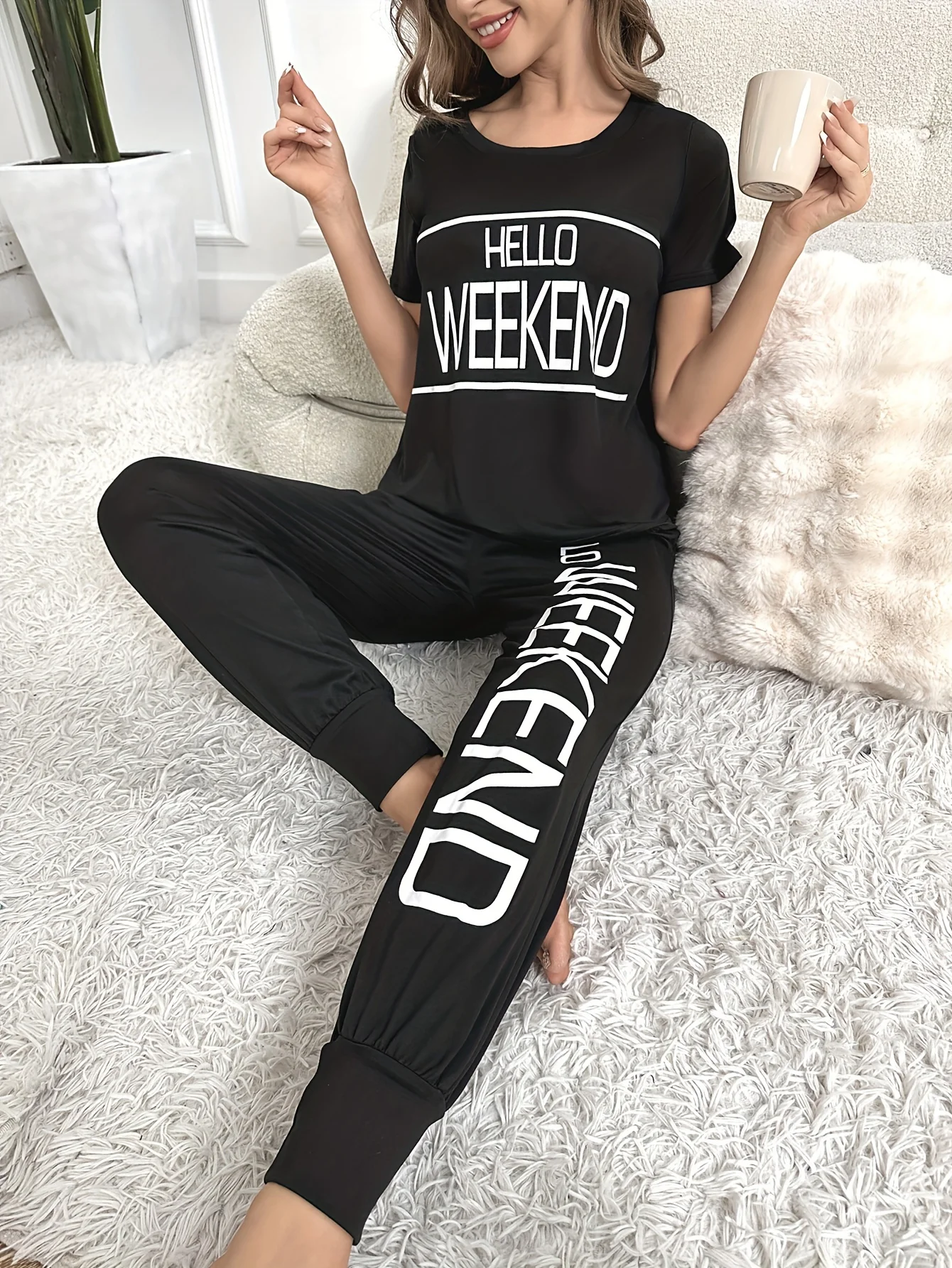 New style women\'s pajamas letter short sleeve top Black trousers casual elegant two-piece home outfit