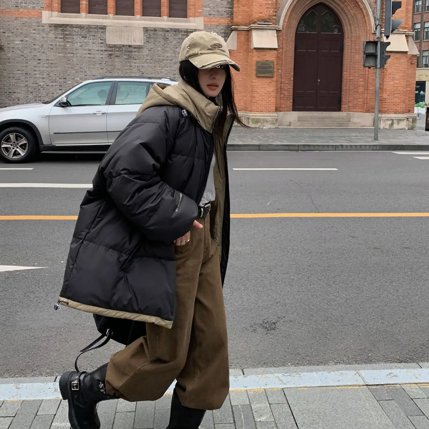 2024 Winter New Women's Oversize Down Coat Loose Commuter Leisure Print Windproof Hooded White Duck Down Coat