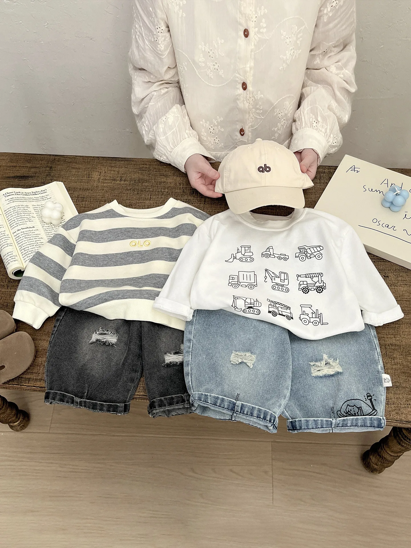 2026 Autumn New Children Denim Trousers Boys Ripped Jeans Baby Clothes Fashion Casual Pants Kids Loose Harem Pants
