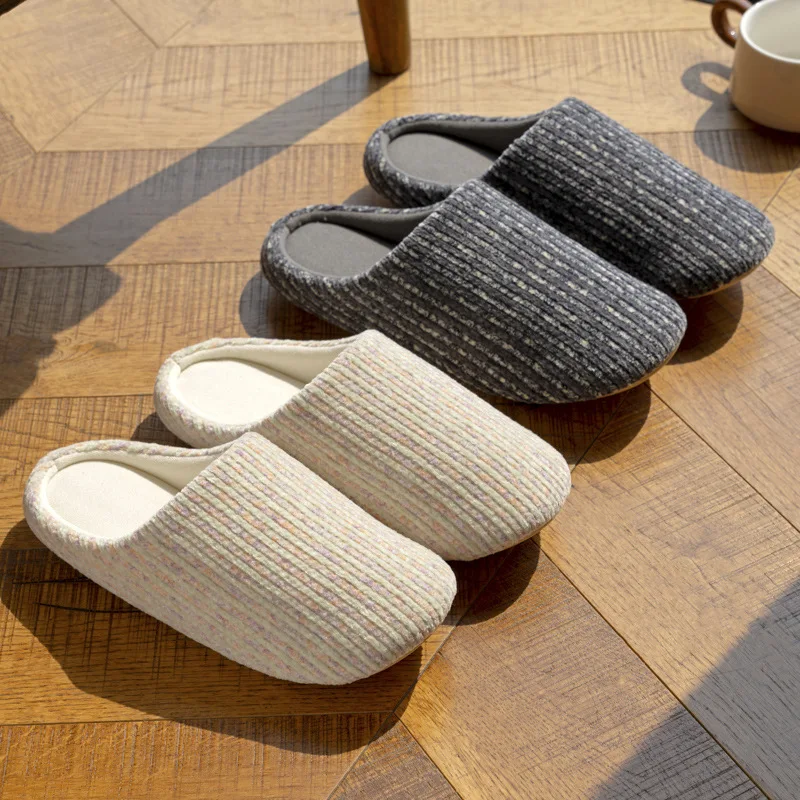 

Повседневные женские тапочки, домашние осенне-зимние плюшевые роскошные дизайнерские женские туфли, модные домашние шлепанцы из нечеткого меха на плоской подошве, элегантные мягкие