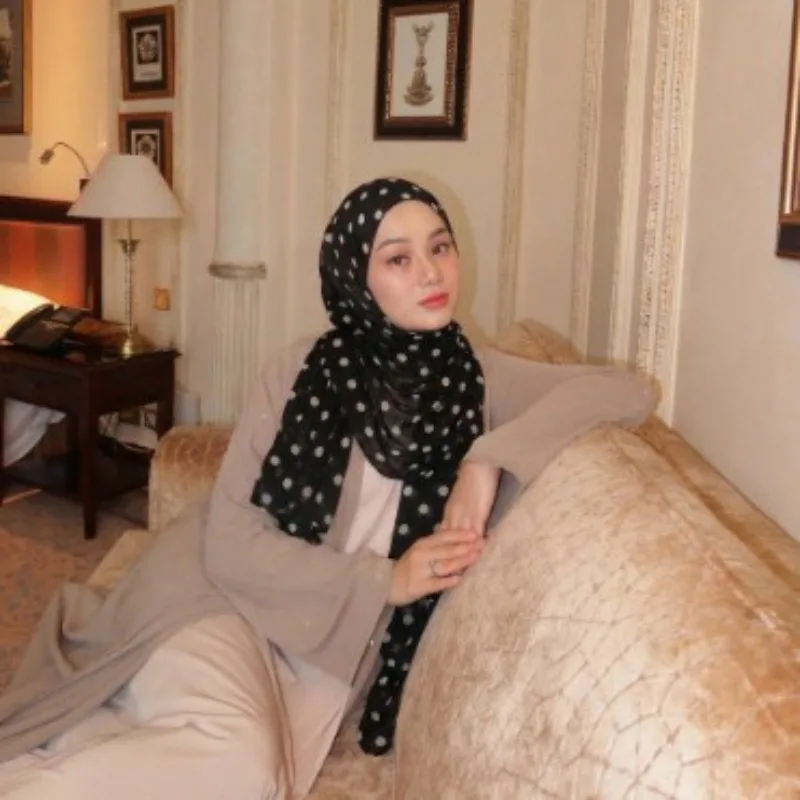 

Шарф-платок из балийской пряжи в горошек, длинный, новый, арабский, черно-белый хиджаб