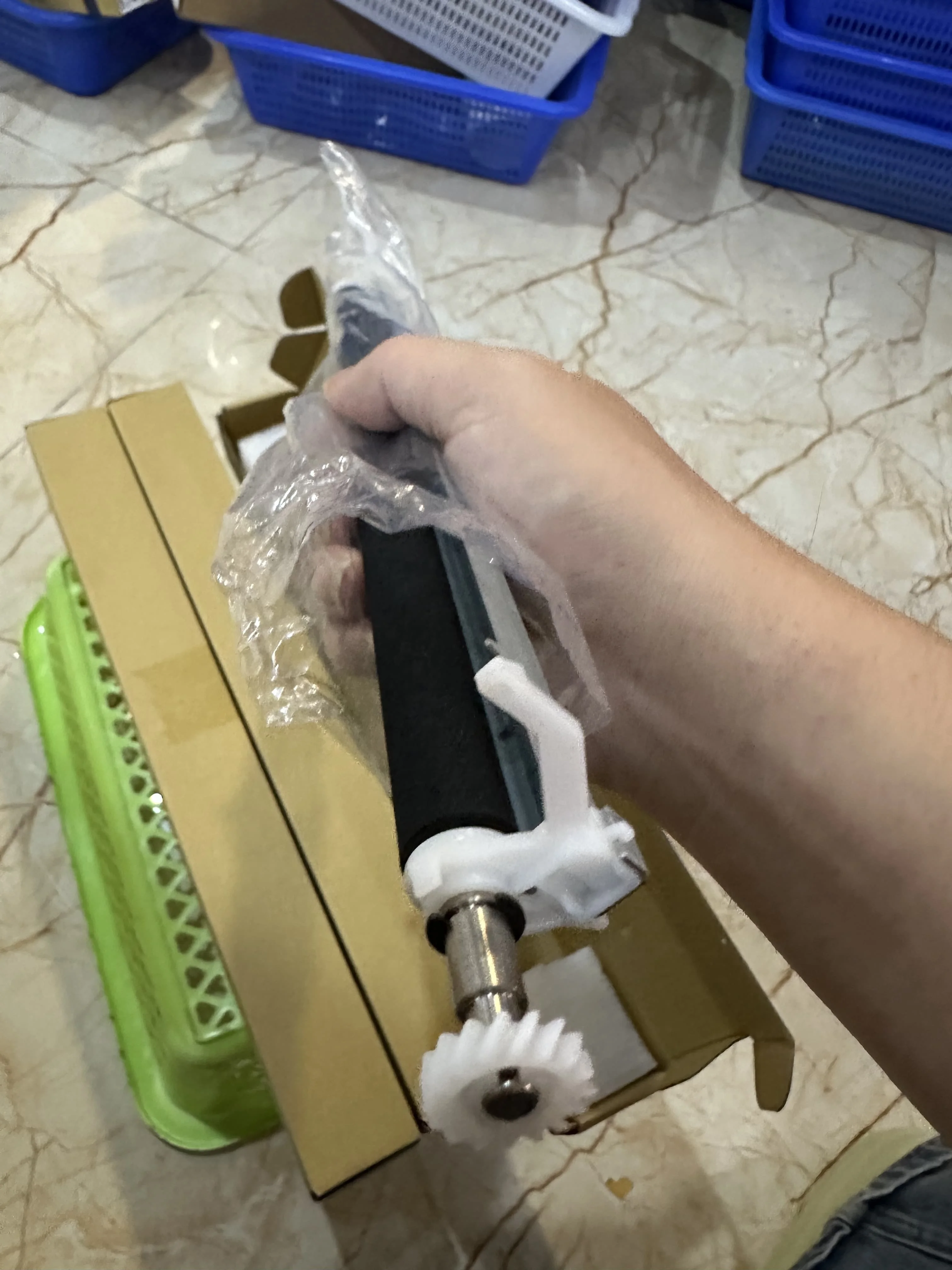 

1 шт. A7AHR72900 A7AH-R729-00 комплект ролика переноса изображения в сборе для Konica Minolta bizhub 227 287 367 7528 7536 7522